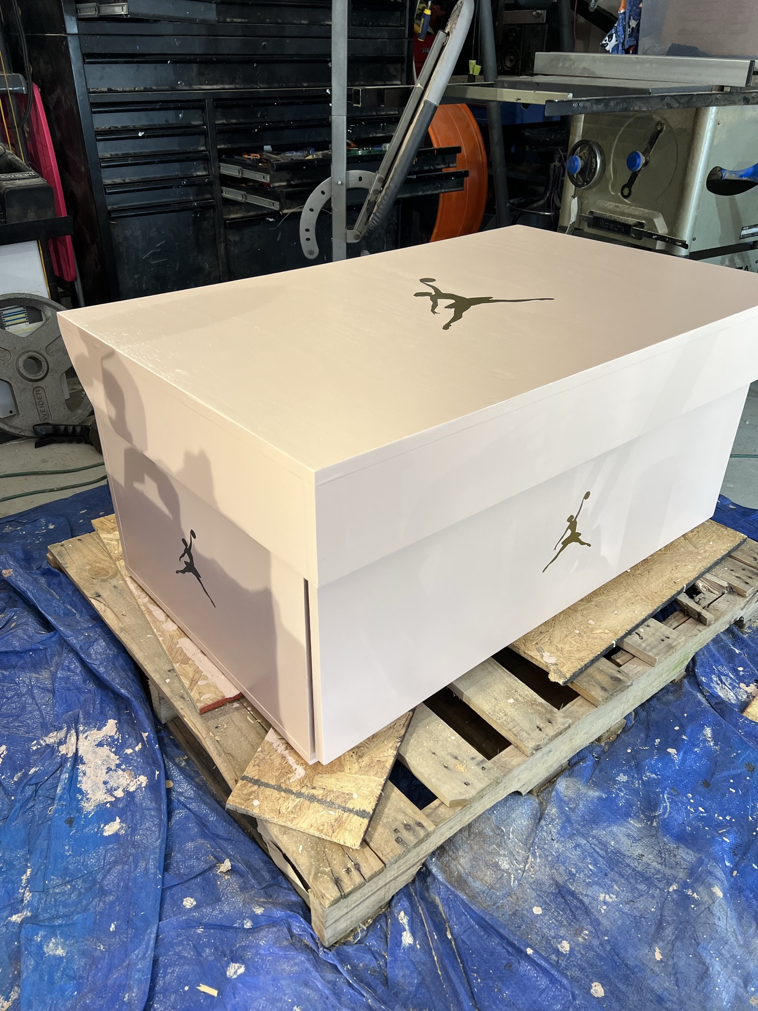 The Grace & Grit Sneakerhead Shoebox - Image 7