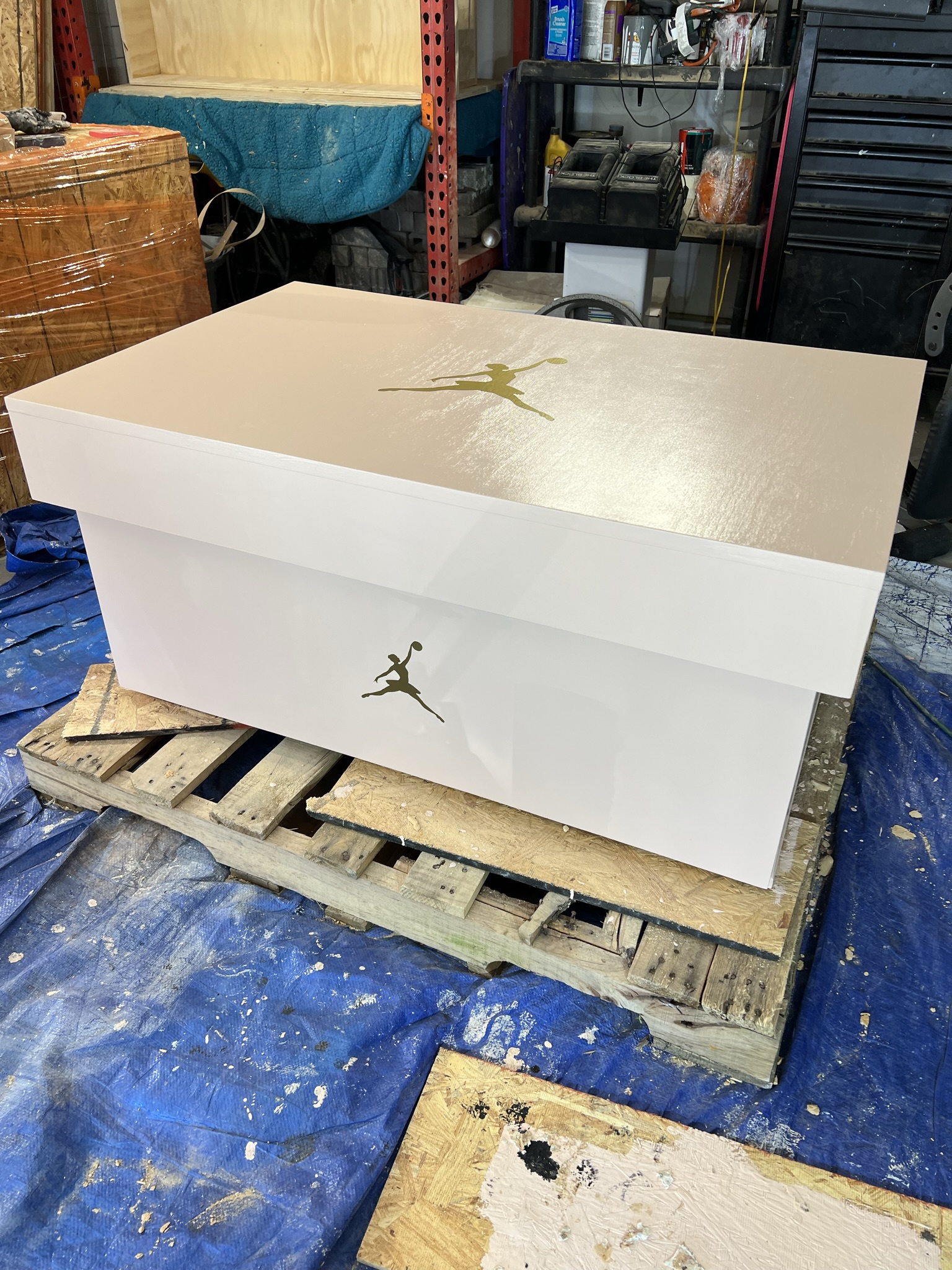 The Grace & Grit Sneakerhead Shoebox - Image 2