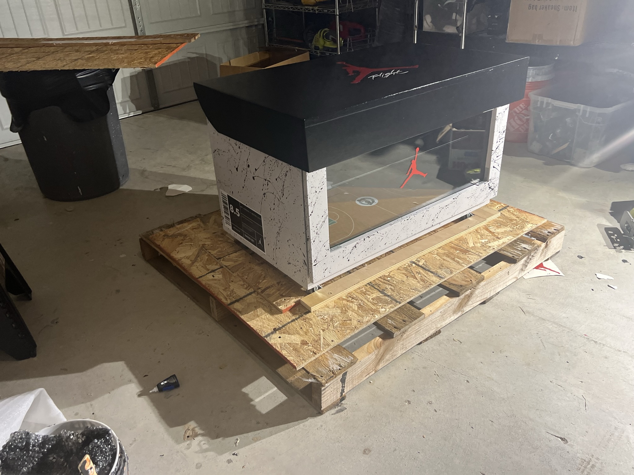 The Hardwood Heritage Sneakerhead Shoebox - Image 20