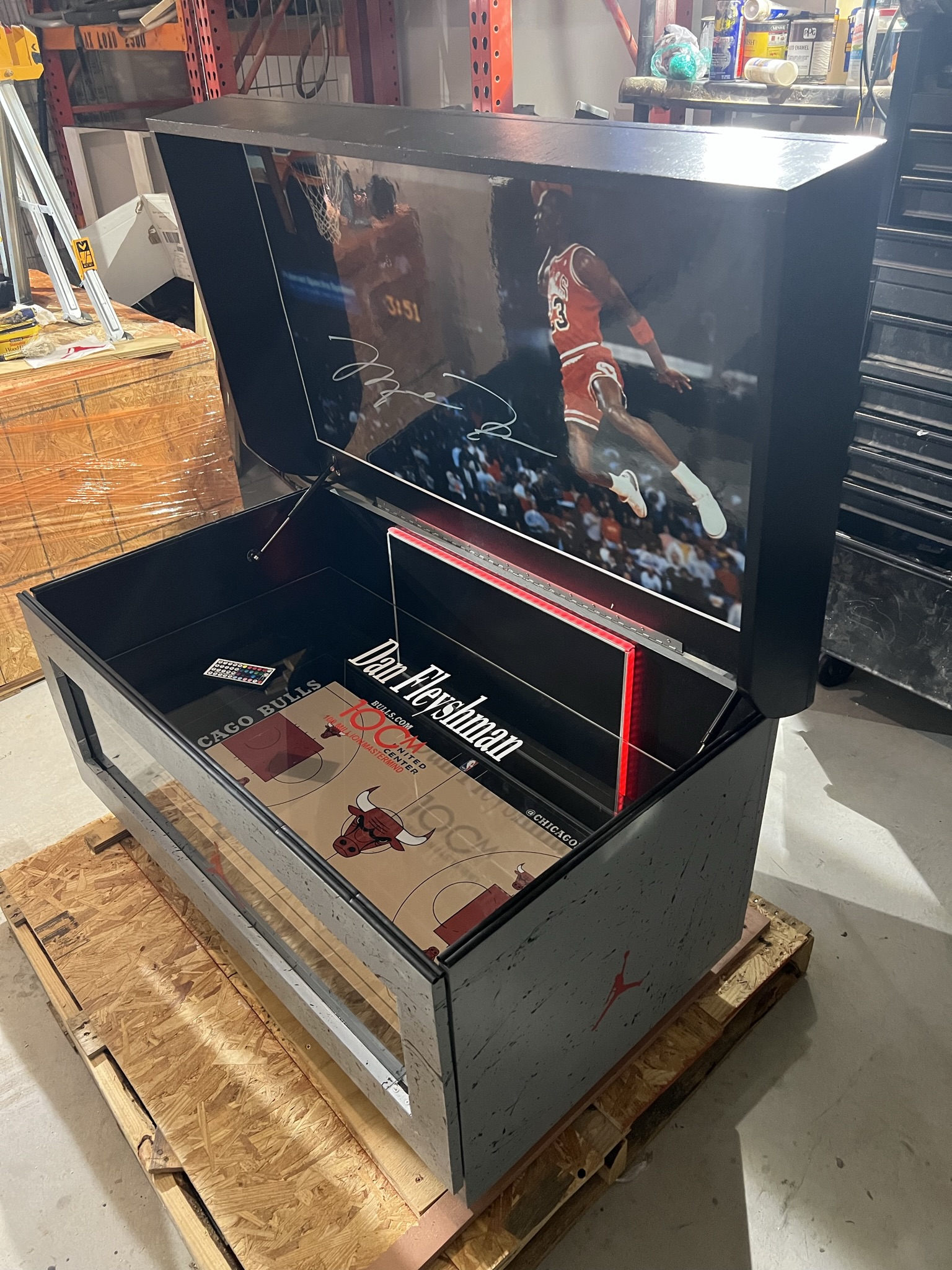 The Legacy Cement Sneakerhead Shoebox - Image 15