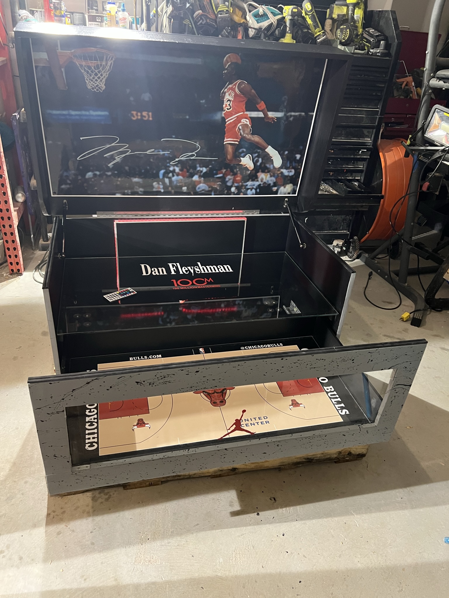 The Legacy Cement Sneakerhead Shoebox - Image 12