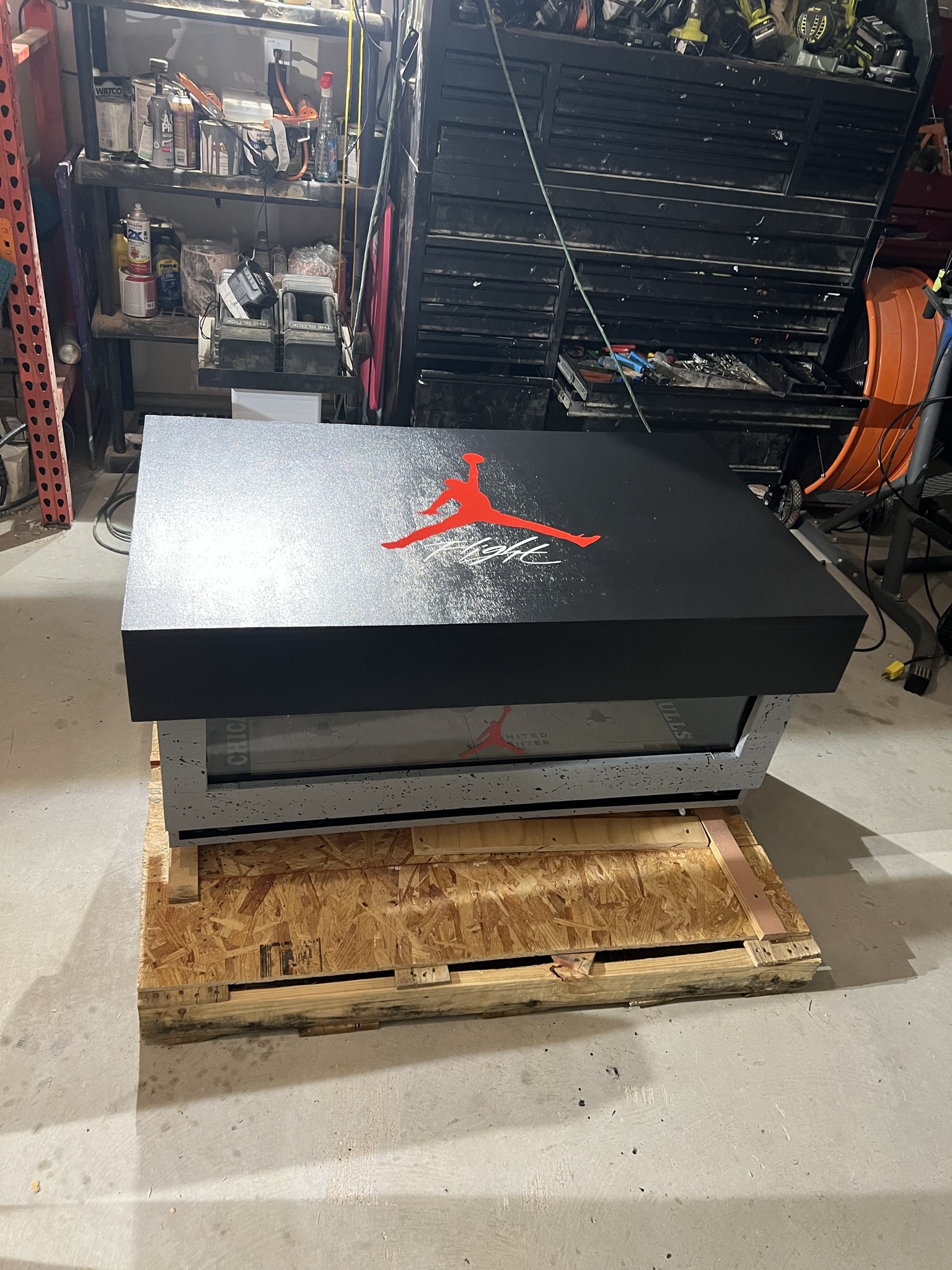 The Legacy Cement Sneakerhead Shoebox - Image 8